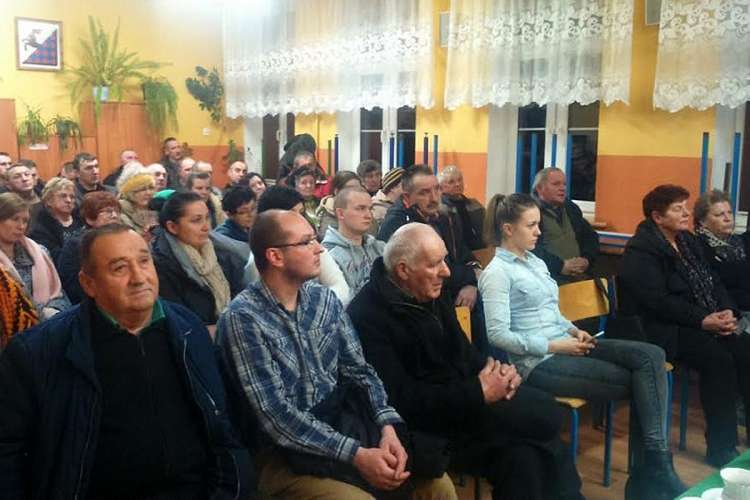 W Lotyniu pieniądze podzielone, wydatki zaplanowane