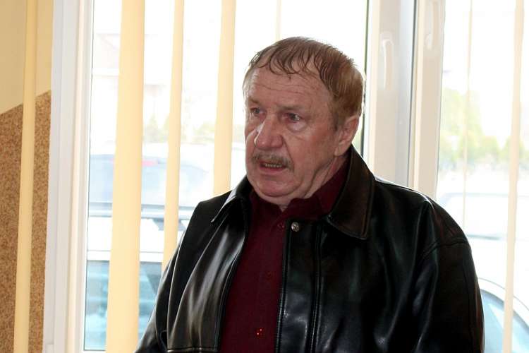 Stracone nadzieje - mieszkańcy Stawnicy na salę wiejską muszą jeszcze poczekać