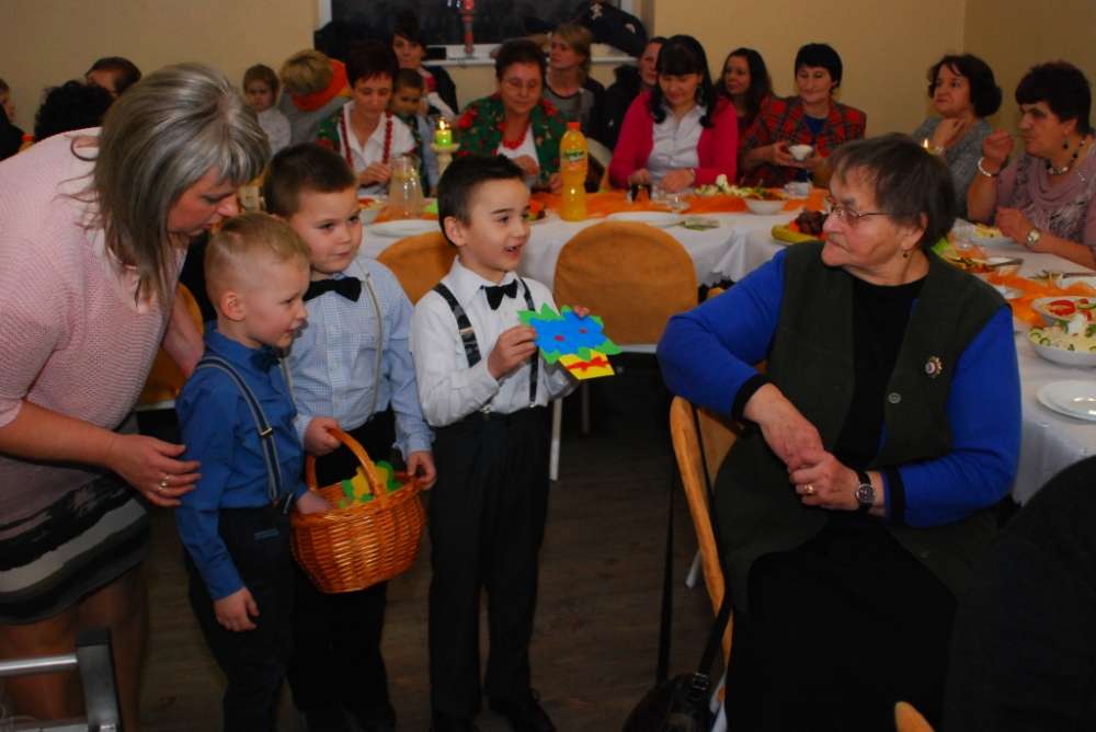 Gminny Dzień Kobiet w Podróżnej