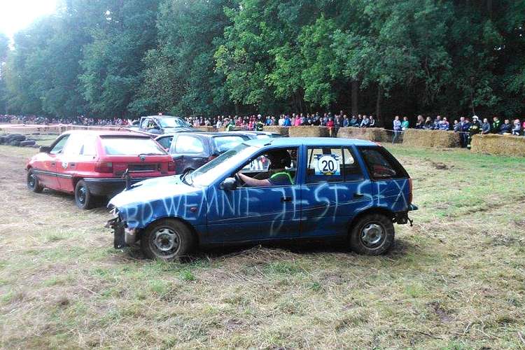 Zimowe ściganie złomków