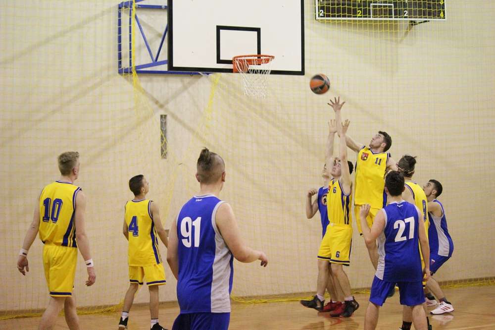 Zwycięski sparing Akademii Koszykówki