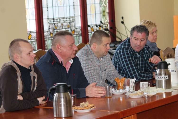 Przewoźnikom na ratunek. Czyli jak zachować ulgowe bilety.