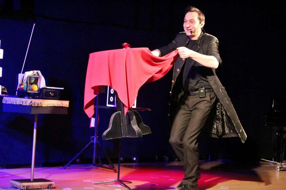 Sztuka iluzji - Teatr Magii w Złotowie