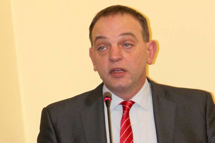 Fidler do odstrzału? Czy radny łamał prawo i powinien stracić mandat?