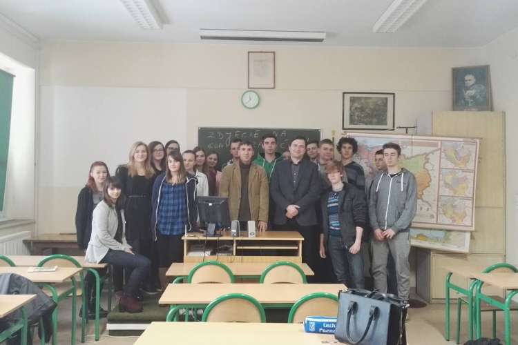 Pracownicy UAM-u wykładali w LO nr 1