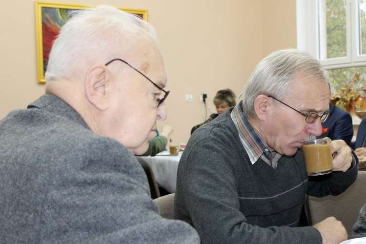 Ucieczka przed samotnością