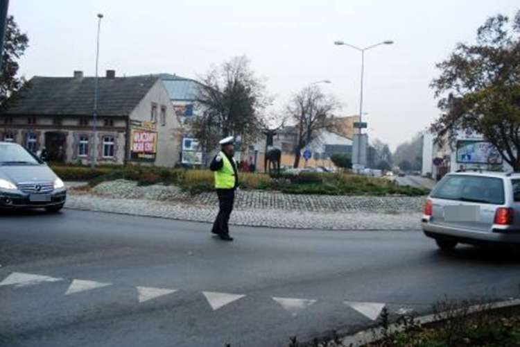 Bezpieczne Święto Zmarłych