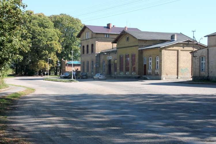 Kolej na Kolejową