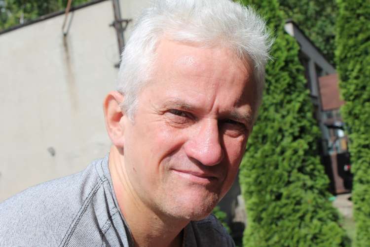 Nie jestem przywiązany do stołka