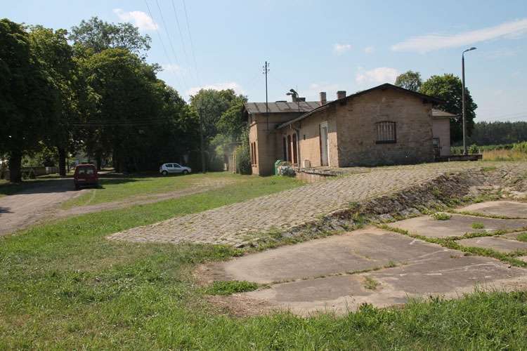 Przejść suchą nogą