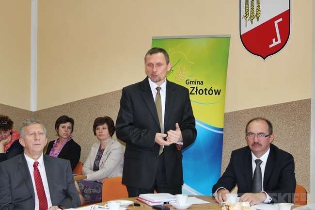Nie zdążyli z kanalizacją