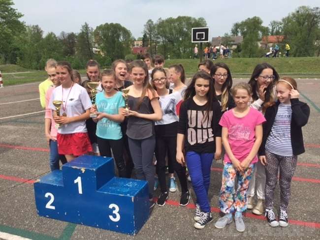 Czwórbój lekkoatletyczny - dominacja Mai i Eryka