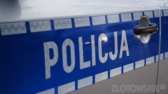 Nietrzeźwy, bez uprawnień uciekał policji