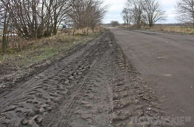 Burmistrz uspokaja: drogą da się przejechać