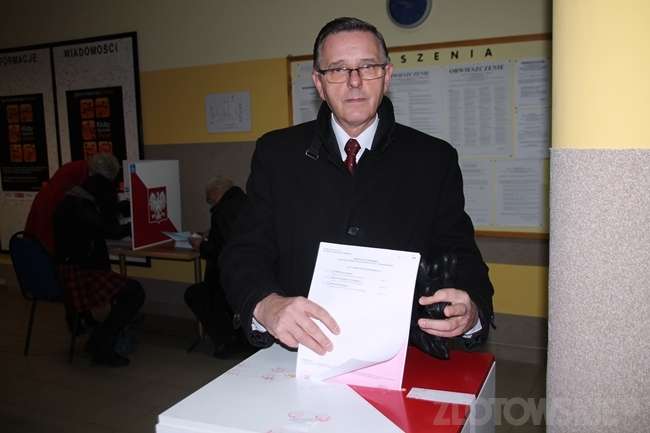 W różnych lokalach