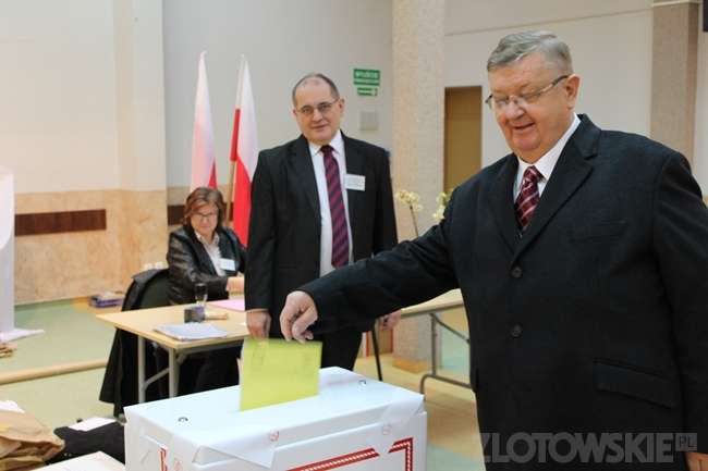 Kandydaci oddali głosy