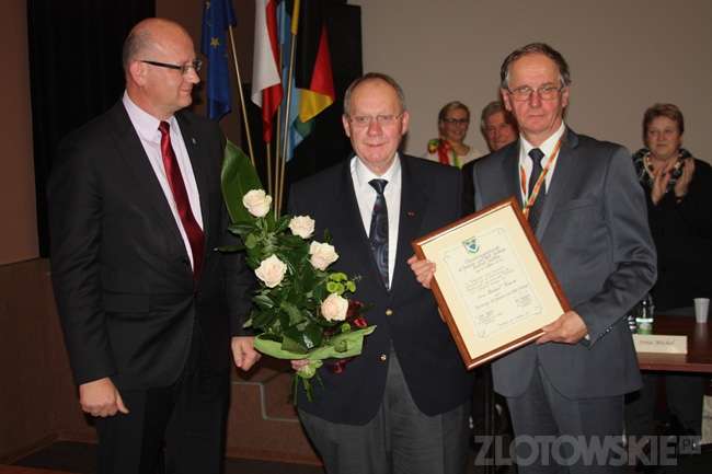 Przywileje, czyli figa z makiem