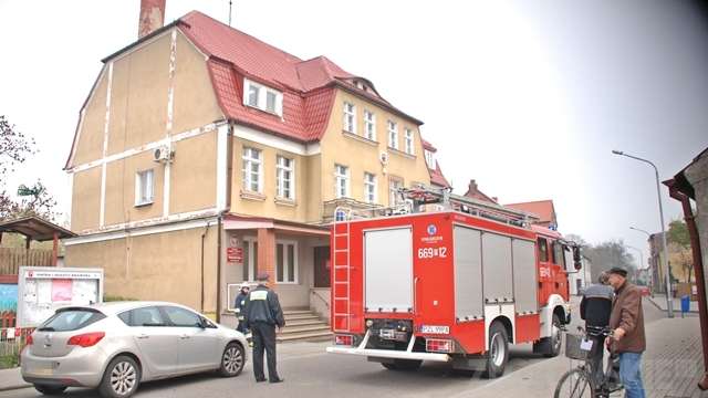 Urząd Gminy i Miasta w Krajence ewakuowany