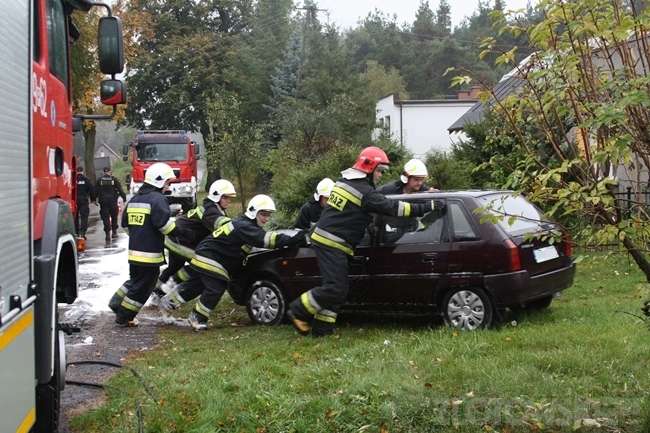 Radawnica. Auto w płomieniach