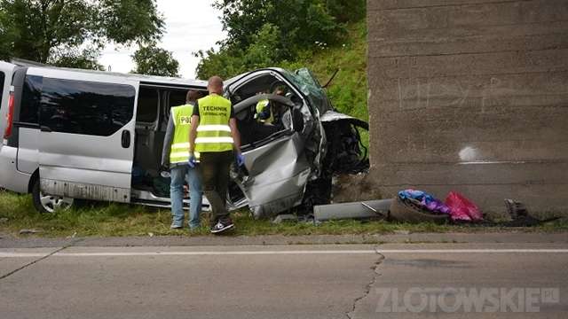 Wypadek busa z okoneckiej firmy przewozowej