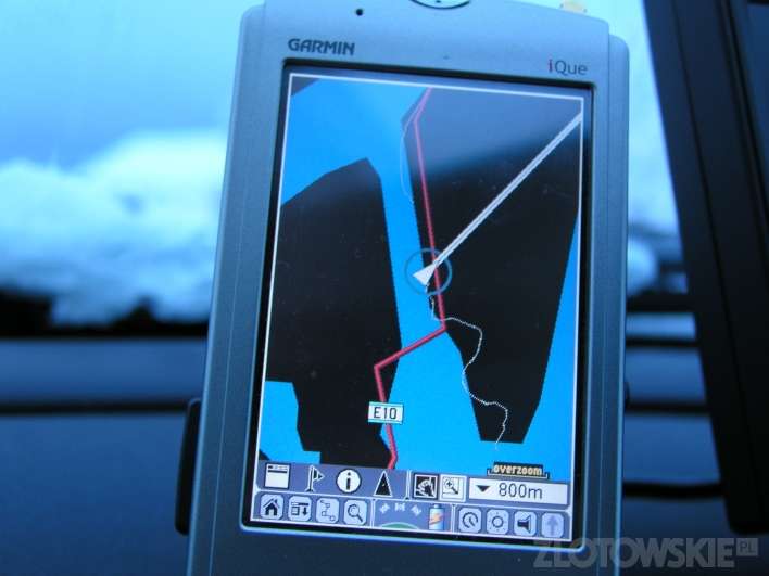 GPS wyprowadził w las