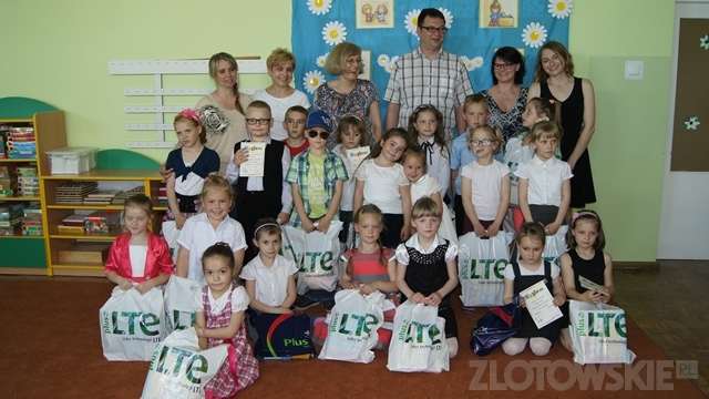 Maluchy recytowały