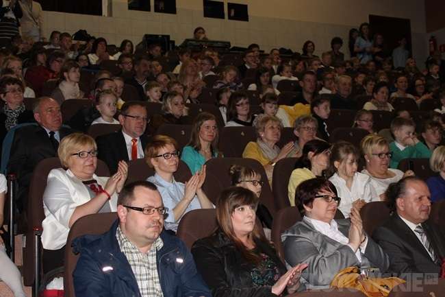Wiosłujcie z całych sił