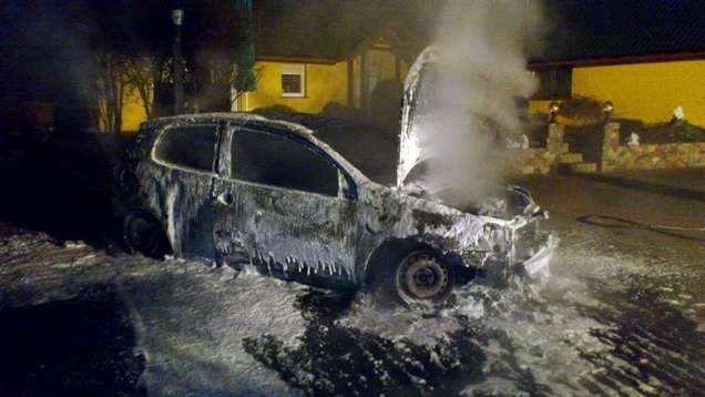 Volkswagen w płomieniach