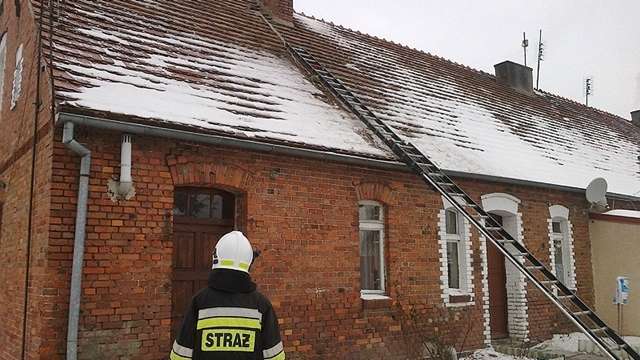 Pożar sadzy w kominie luchowskiego budynku 
