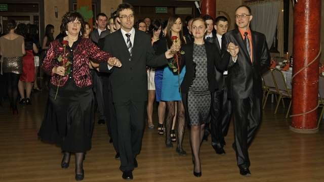 CKZiU w Złotowie: tegoroczni maturzyści zrezygnowali ze studniówki