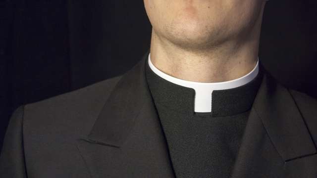 Biznes proboszcza z Lędyczka. Ksiądz kazał sobie płacić za dary