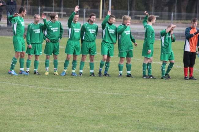 Wyniki na piłkarskich stadionach - 19, 20 października