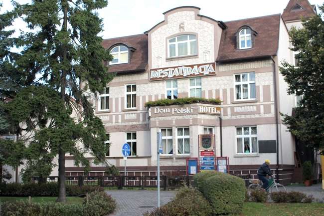 Opuszczają Dom Polski