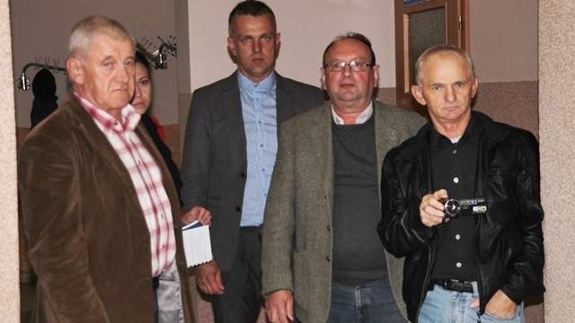 Cybulski odwołany, radni protestują