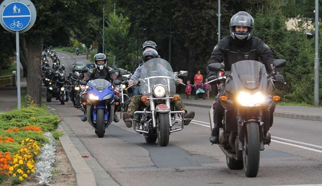 Płonące Party - parada motorów w Złotowie
