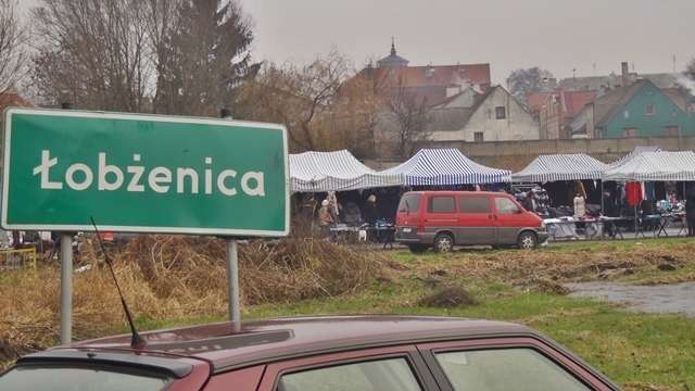 Poza kontrolą i dobrym obyczajem