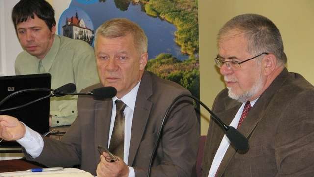 Nie ośmieszymy się