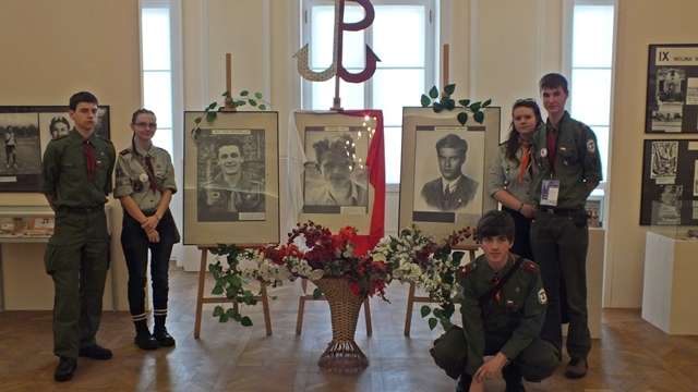 Szlakiem bohaterów