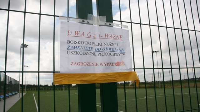 Dwa Orliki, różne statystyki