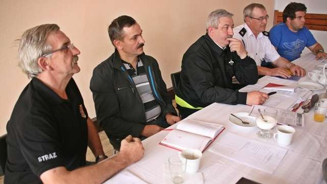 Czas niełatwej dyskusji