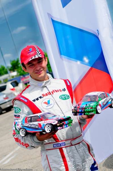 Wielki team w skali mikro