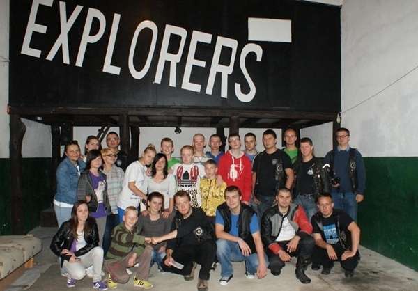 Na motocyklu z Explorers