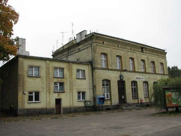 Dworzec zbyt drogi