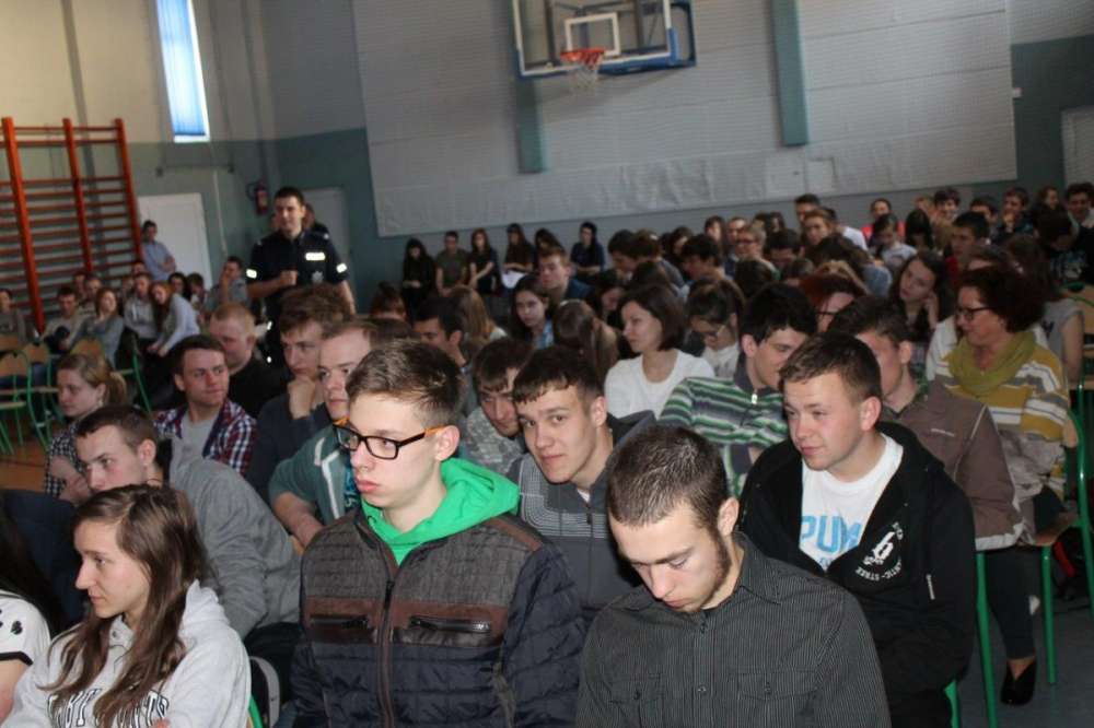 Bezpieczeństwo w sieci - debata z policją