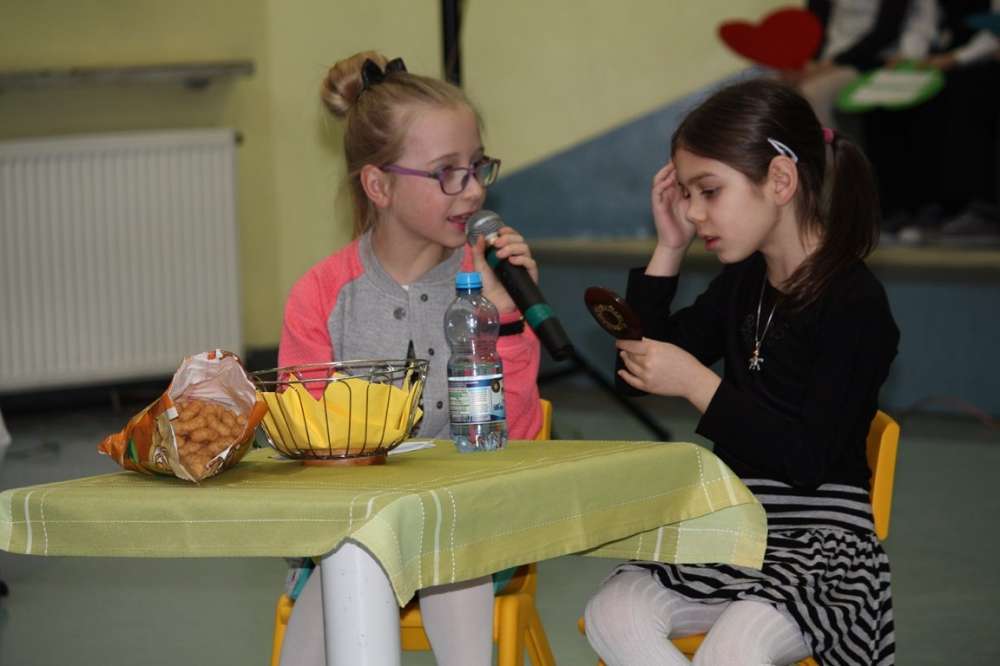 Dzień Babci i Dziadka w Szkole Podstawowej w Święta