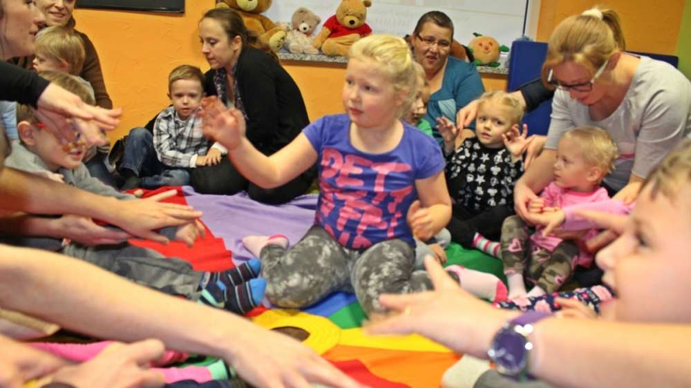 Zabawa integracyjna w Niepublicznej Poradni Psychologiczno-Pedagogicznej 