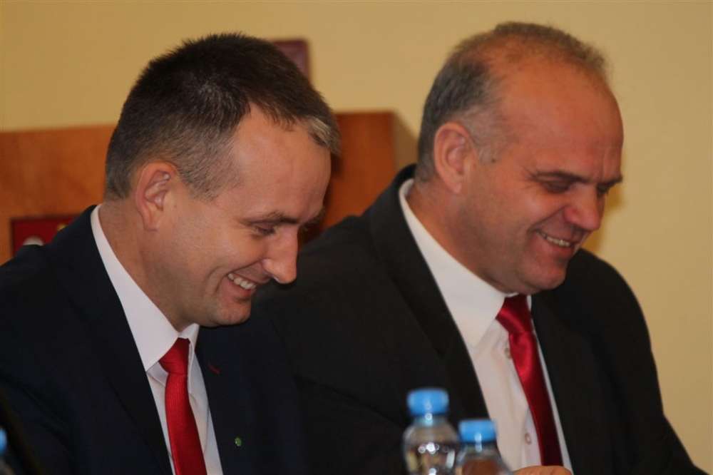 Wybór władz powiatu na drugiej sesji