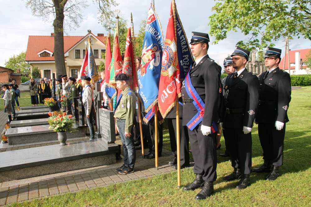 Obchody 75. rocznicy śmierci ks. dr. B. Domańskiego w Zakrzewie