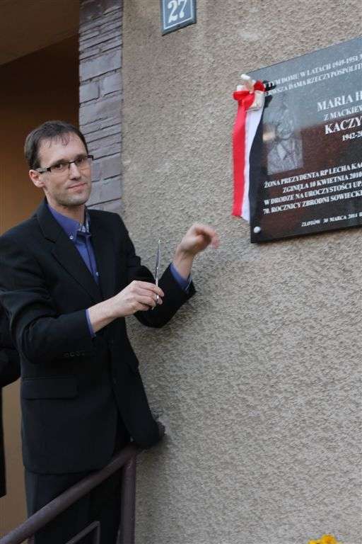 Odsłonięcie tablicy poświęconej Marii Kaczyńskiej