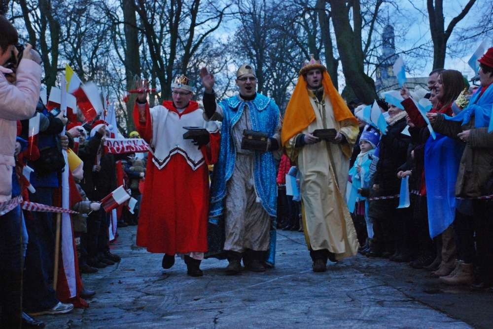Orszak Trzech Króli ulicami Łobżenicy